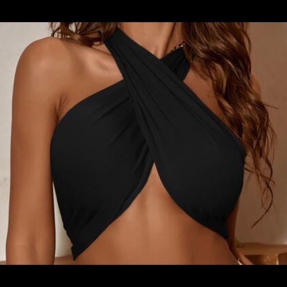 SHEIN Tops - Solid Tie Back Halter Top